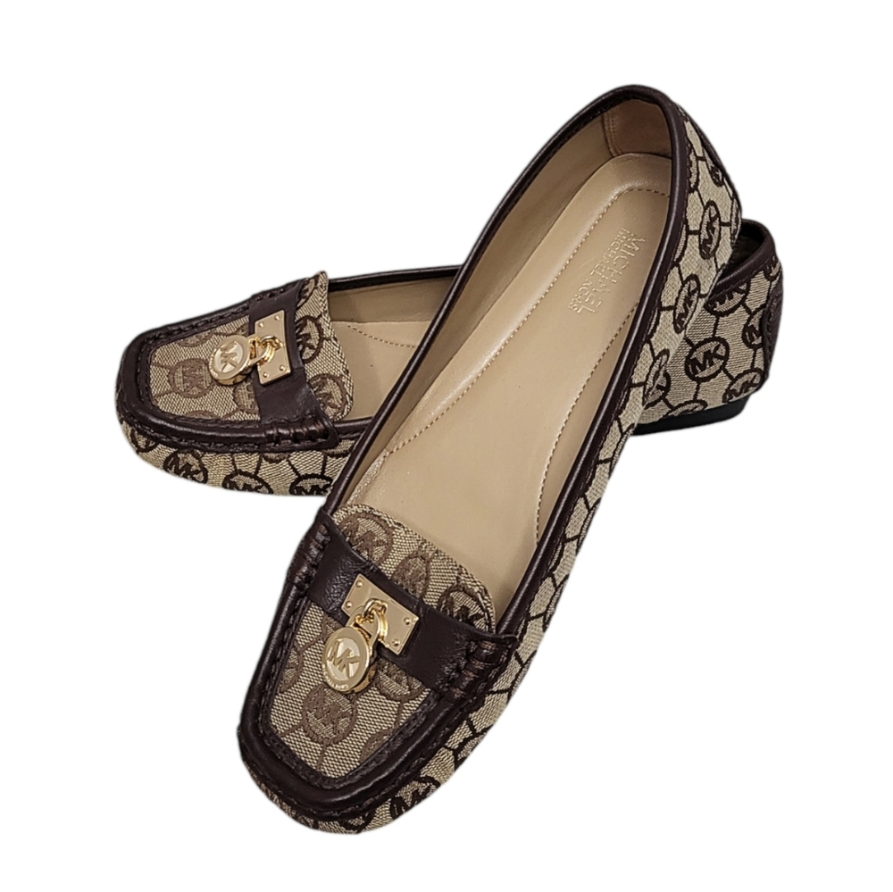 Michael Kors Logo Lockpad Drivers  Loafers
